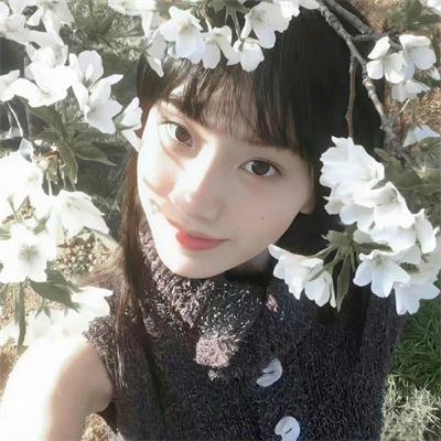 他夏天住在楼下
